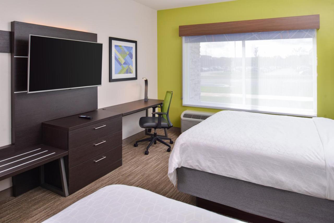 Holiday Inn Express & Suites - Mall Of America - Msp Airport By Ihg Bloomington Room photo